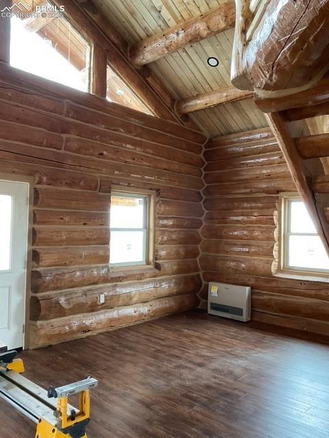 Image 19 of 28: Looking back at entry door