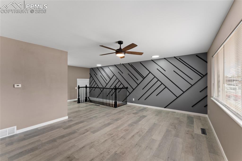 Image 5 of 36: Living Room