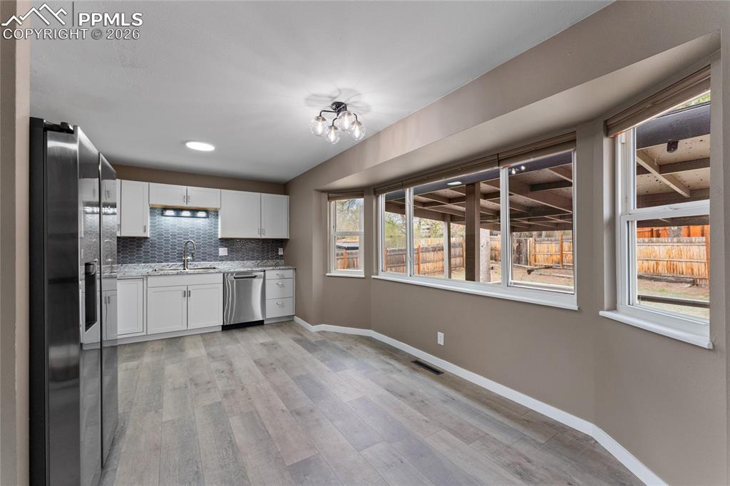 Image 8 of 36: Kitchen