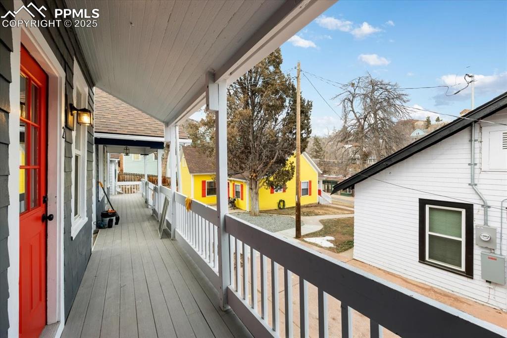 Image 13 of 40: Cottage 2 - 2 beds, 1 bath, office, loft