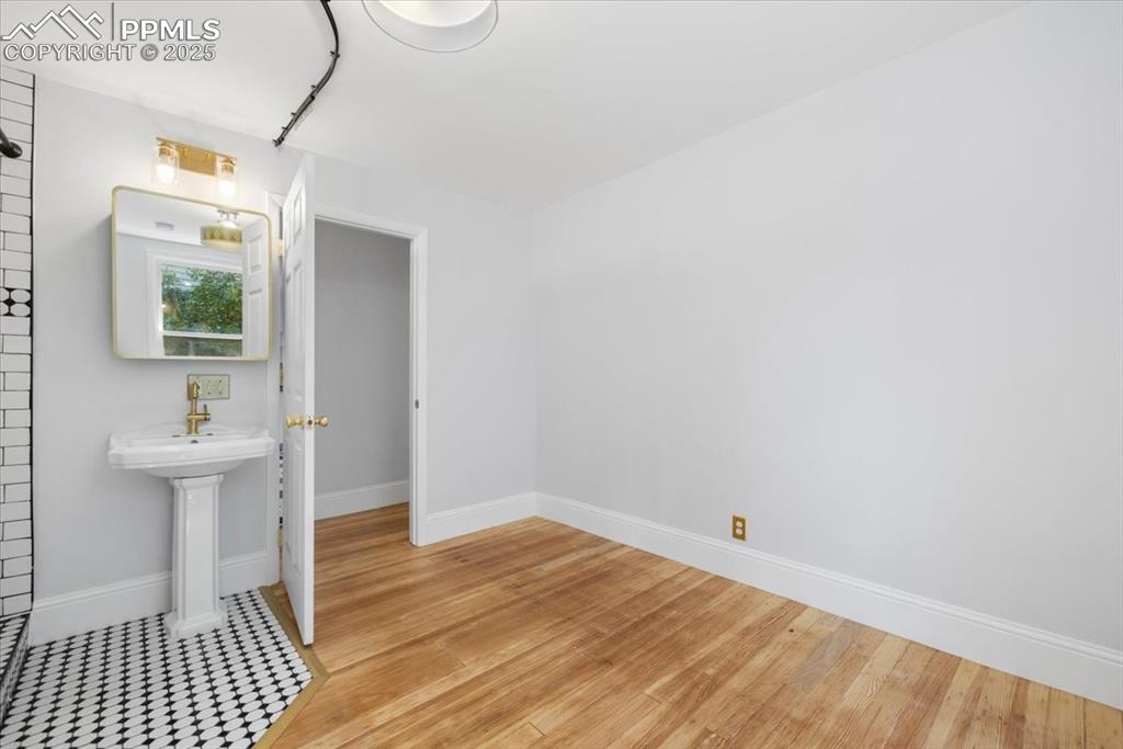 Image 33 of 40:  - bedroom with bath