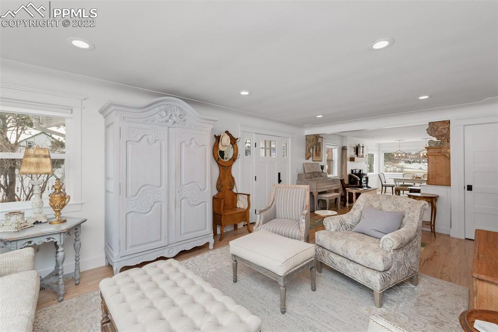 Listing 2436807, Image 12 of 38