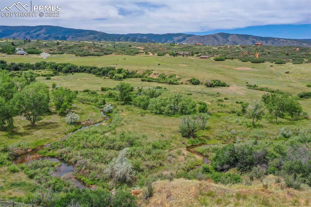 Listing 2436807, Image 32 of 38