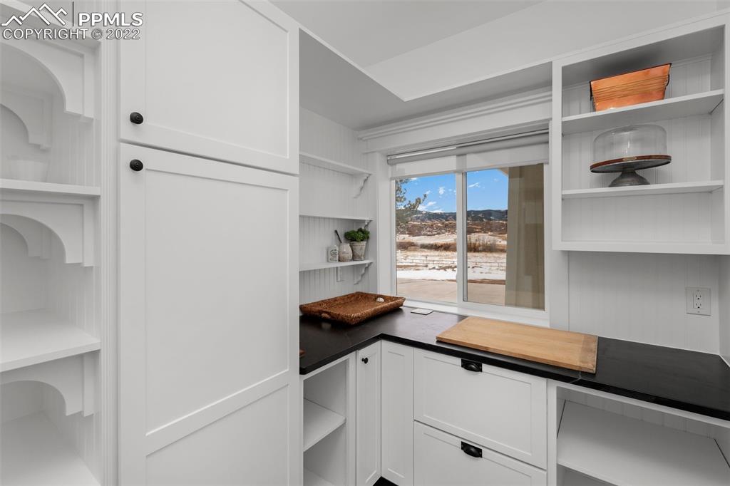 Listing 2436807, Image 9 of 38
