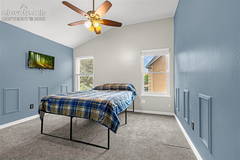 Image 26 of 48: Bedroom