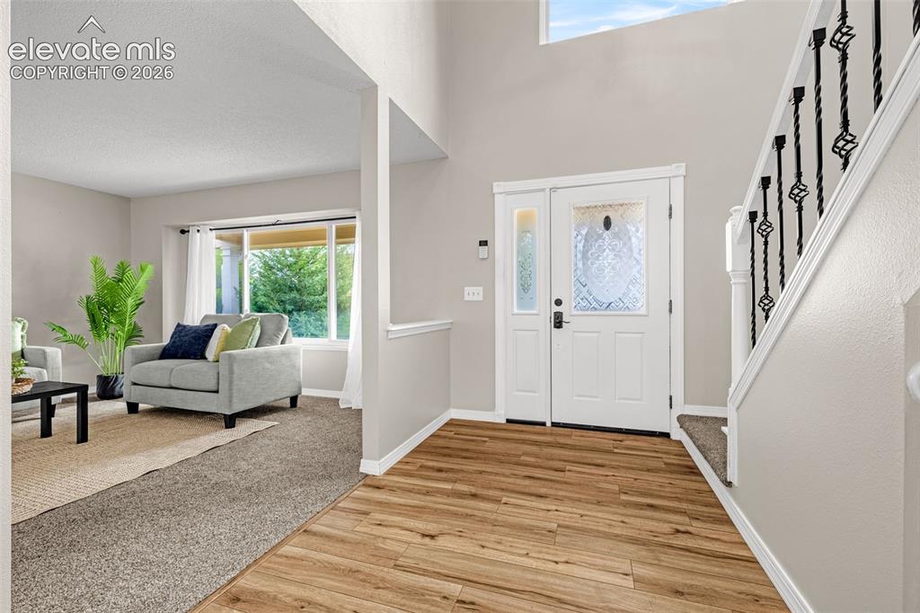 Image 6 of 48: Entry