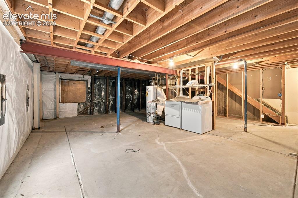 Image 20 of 35: Basement