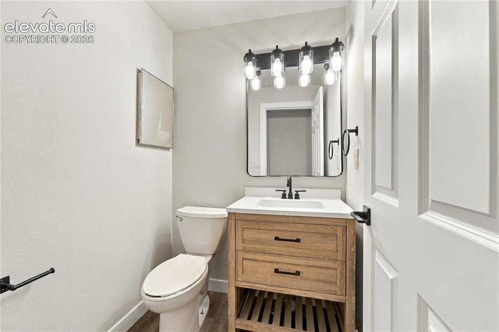 Image 8 of 35: Bathroom