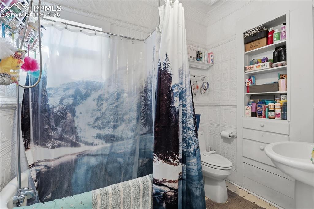 Image 18 of 29: No Description Available