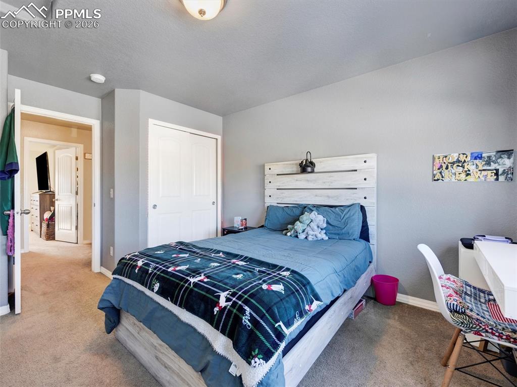 Image 22 of 40: Bedroom