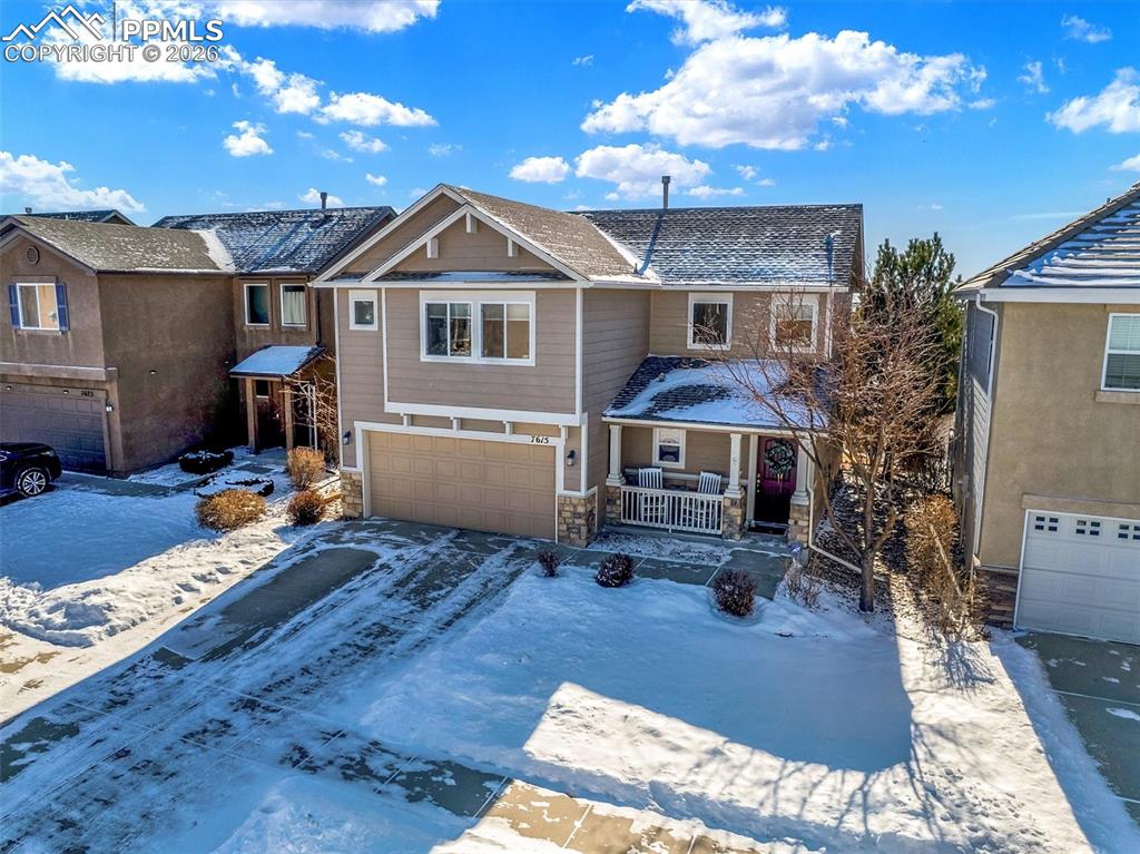 Image 29 of 40: Front of Structure