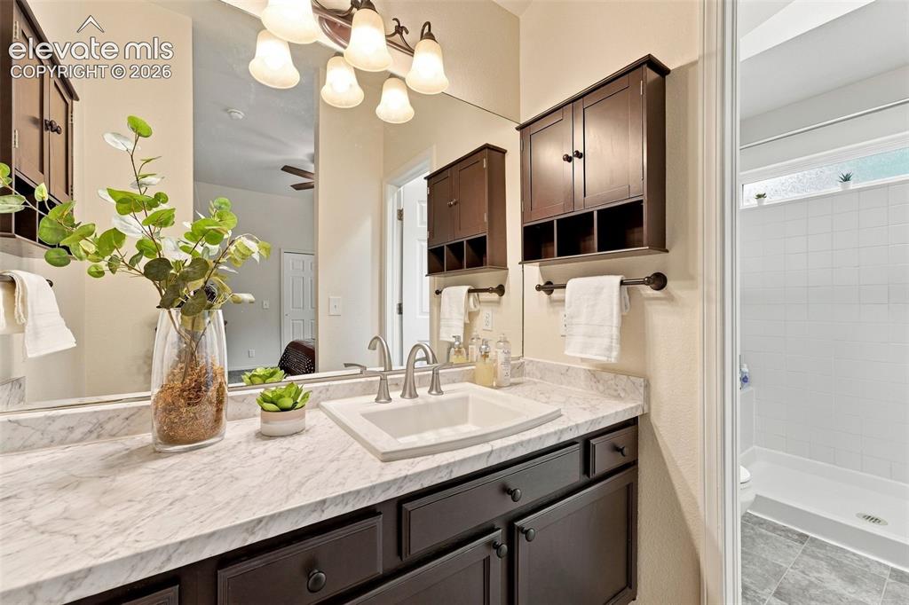 Image 5 of 46: Bathroom