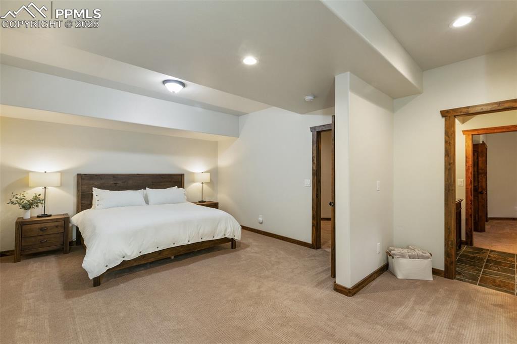 Image 45 of 50: Bedroom