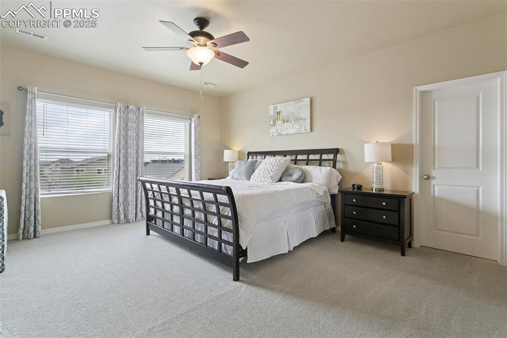 Image 23 of 41: Master Bedroom