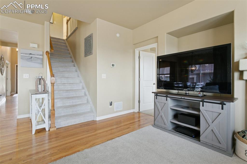 Image 9 of 41: Living Room