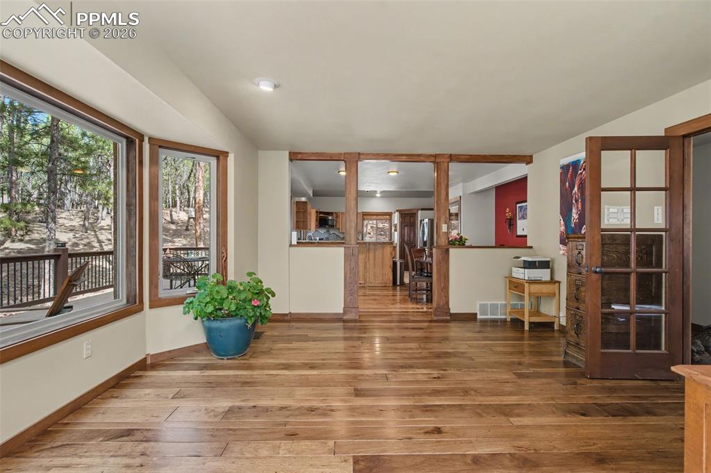 Image 14 of 50: Office/flex space or formal dining area