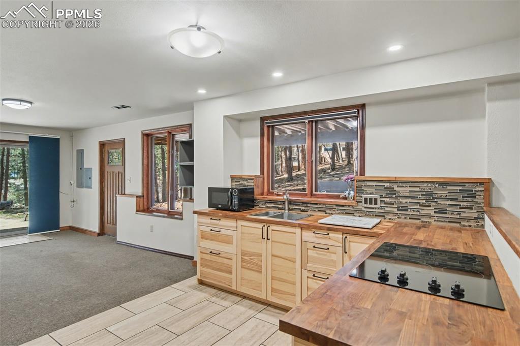 Image 39 of 50: Secondary Suite kitchen