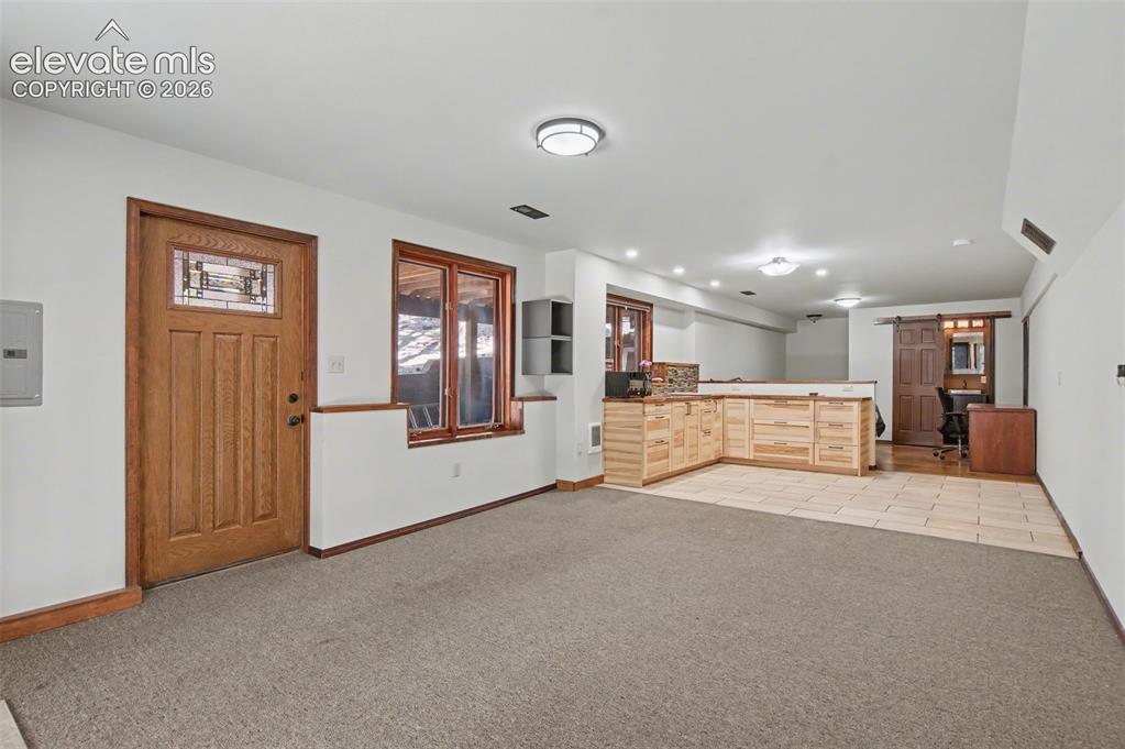 Image 42 of 50: Secondary Suite living area