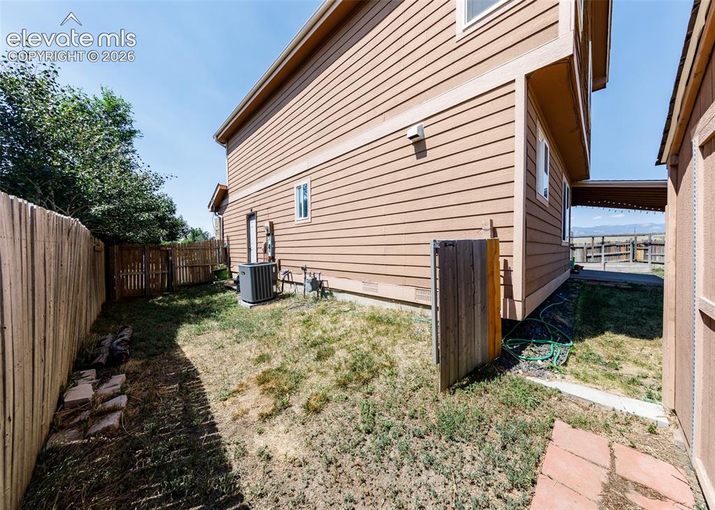 Image 40 of 41: Side of Structure