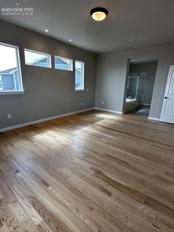Image 19 of 36: Master Bedroom