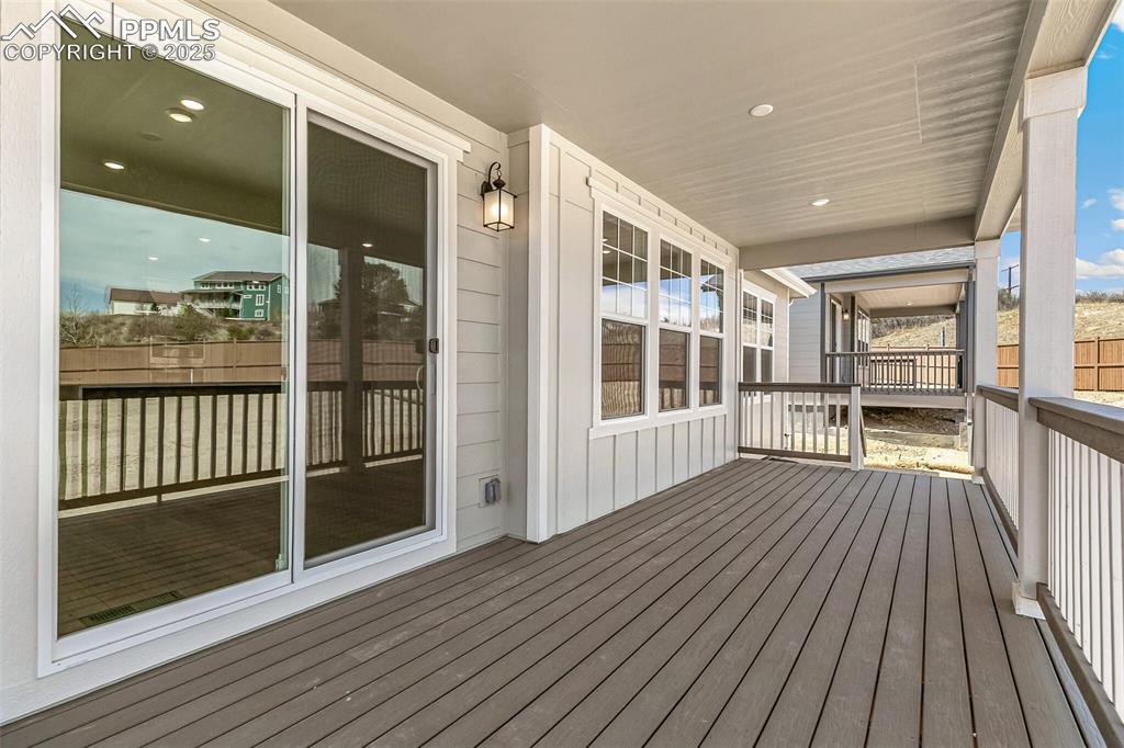 Image 35 of 39: Deck