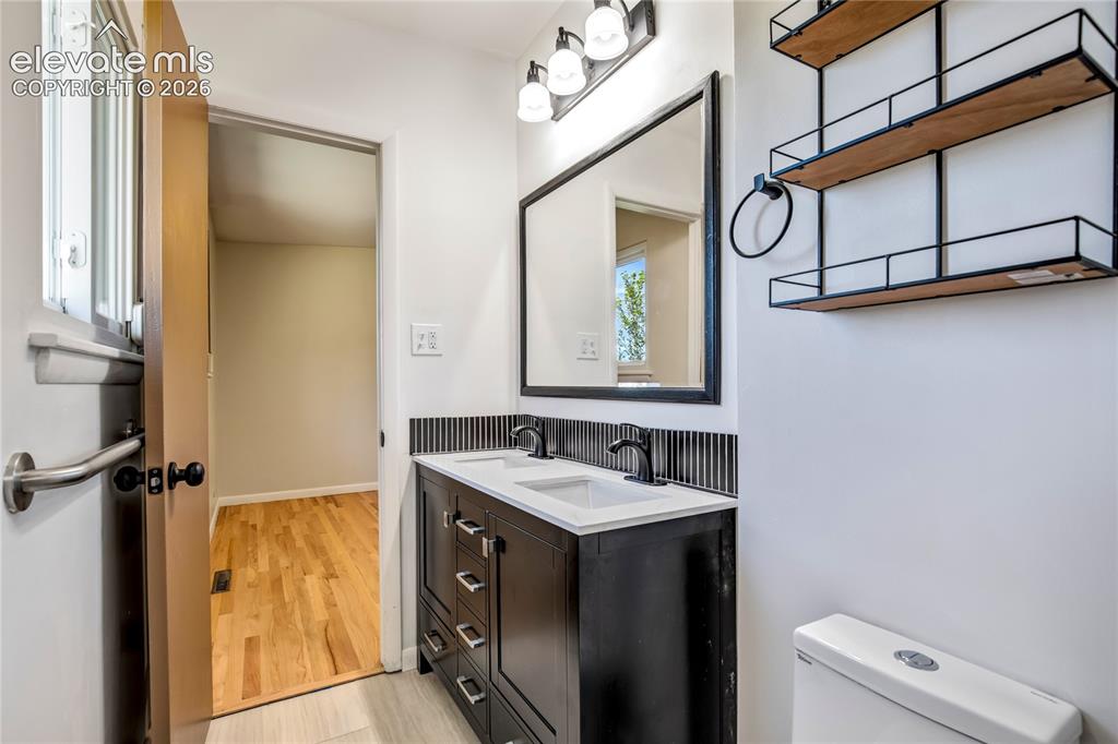 Image 18 of 50: Master Bathroom