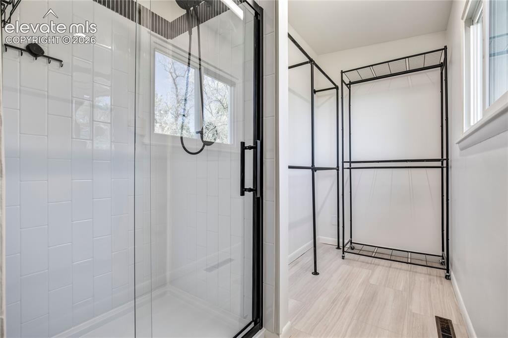 Image 19 of 50: Master Bathroom