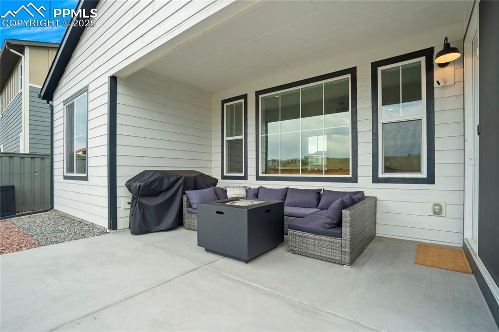 Image 18 of 48: Patio