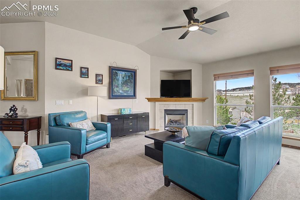 Image 14 of 46: Living Room