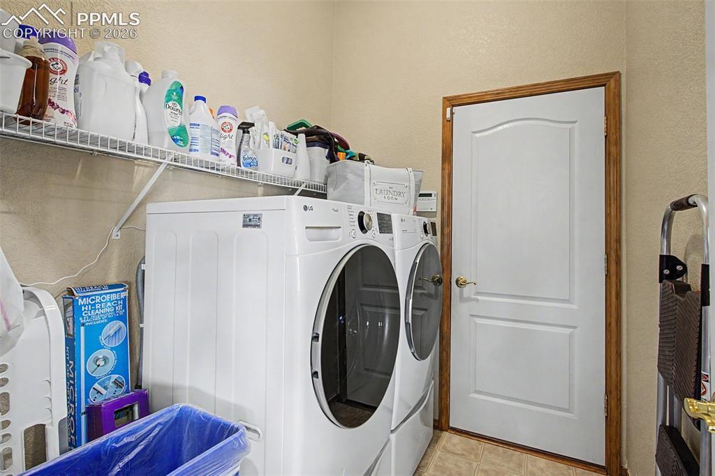 Image 20 of 46: Laundry