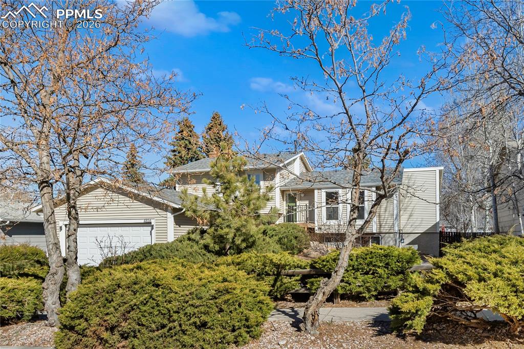 Image 1 of 40: Front of Structure