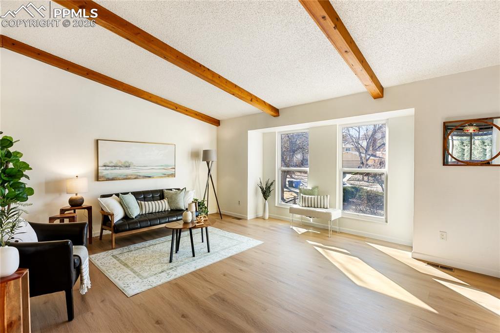 Image 7 of 40: Living Room