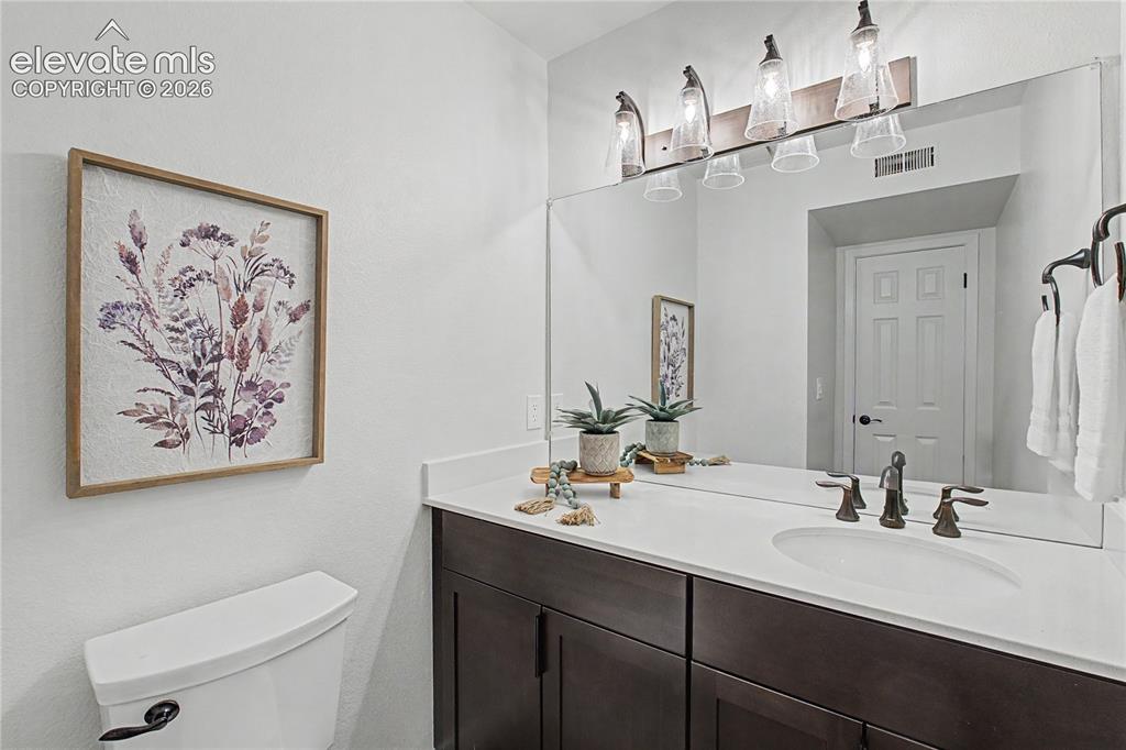 Image 19 of 29: 1/2 Bath on Main