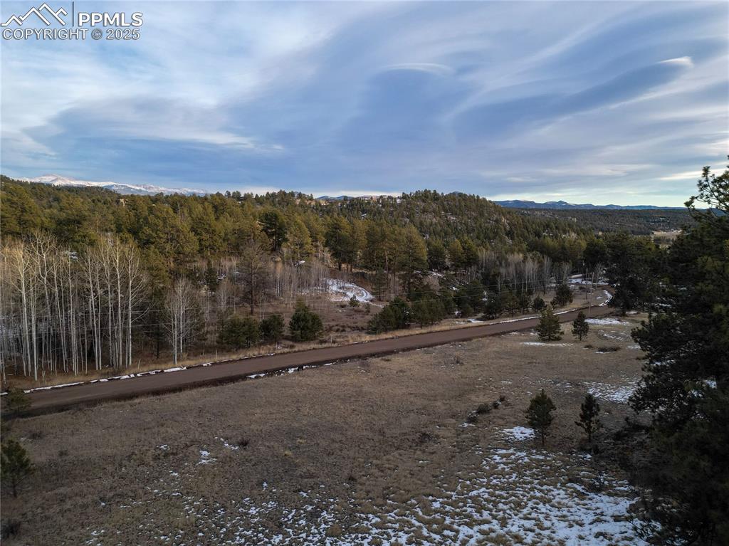 Image 27 of 28: View