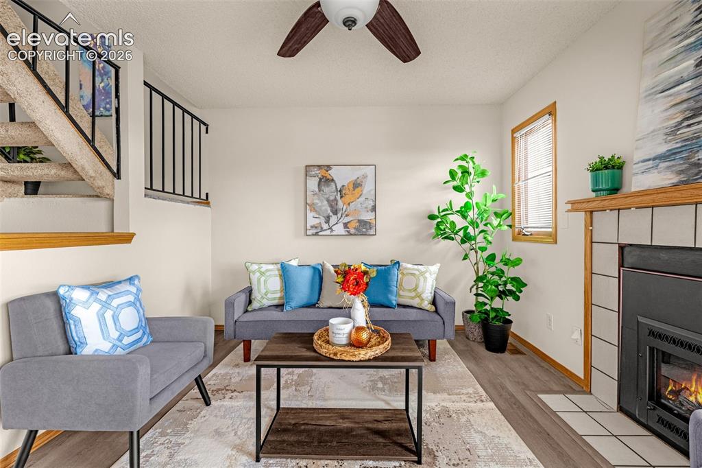 Image 10 of 42: Living Room