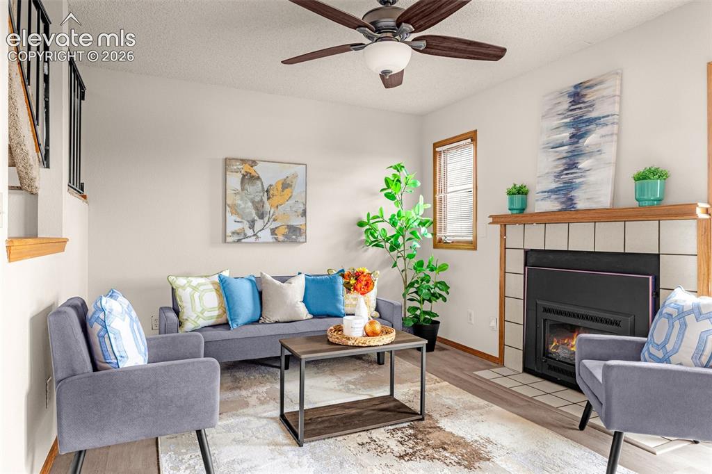 Image 9 of 42: Living Room