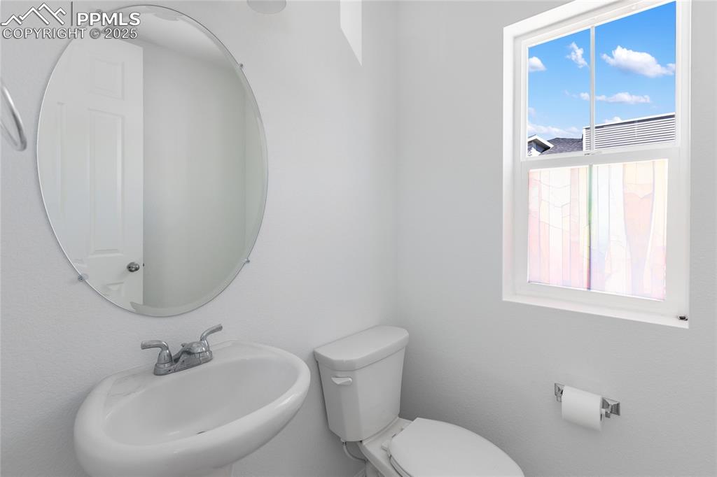 Image 16 of 37: Powder room on main level