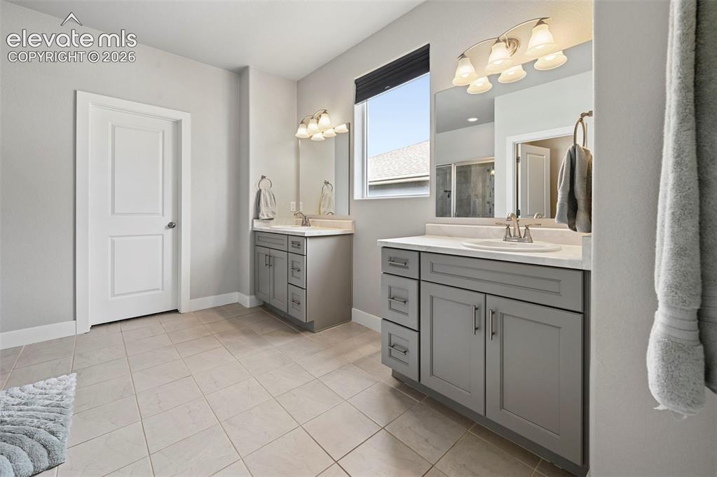 Image 26 of 41: Master Bathroom