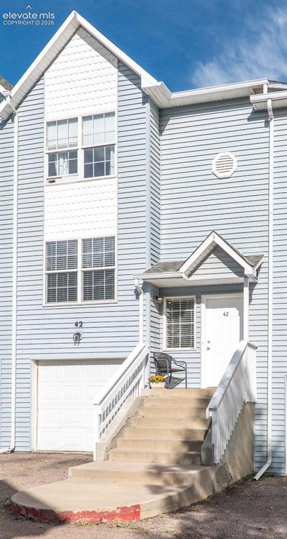 Image 1 of 18: Impeccably maintained 3 bed, 3 bath, 1 car attached garage townhome located