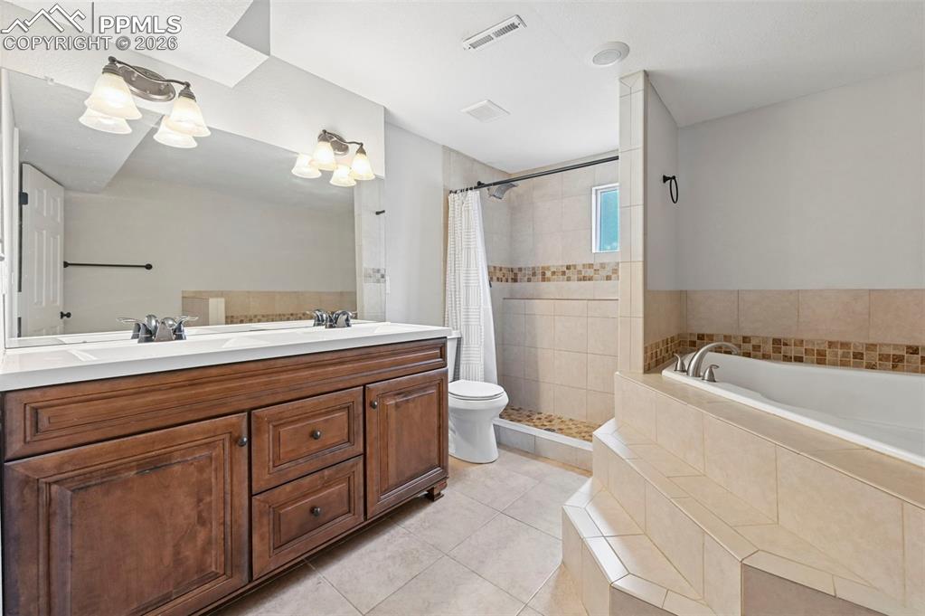 Image 21 of 38: Master Bathroom