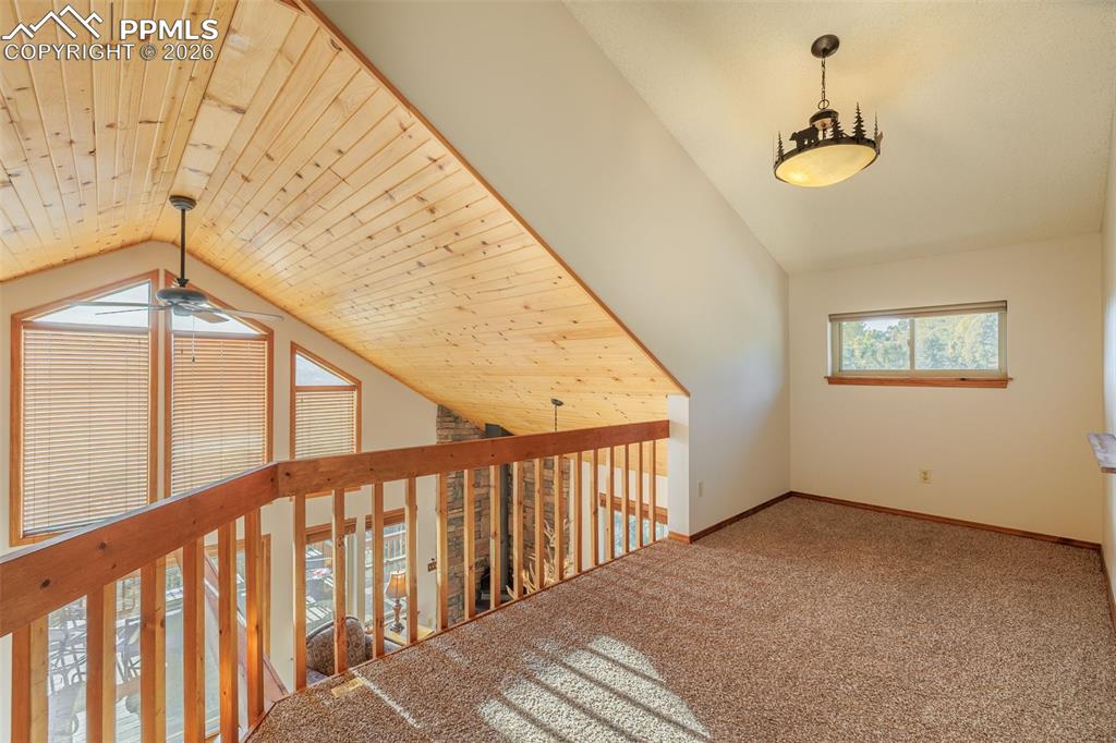 Image 13 of 49: Bonus Room