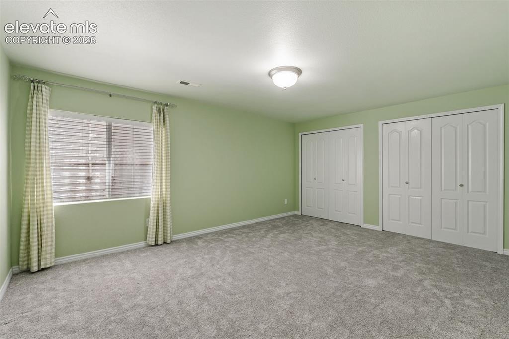 Image 17 of 42: Bedroom