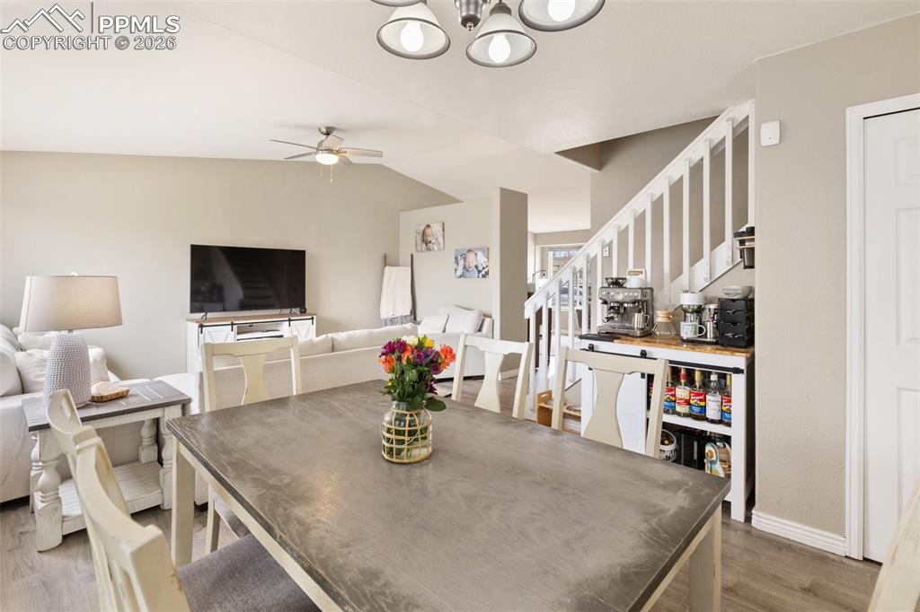 Image 12 of 49: Dining Area