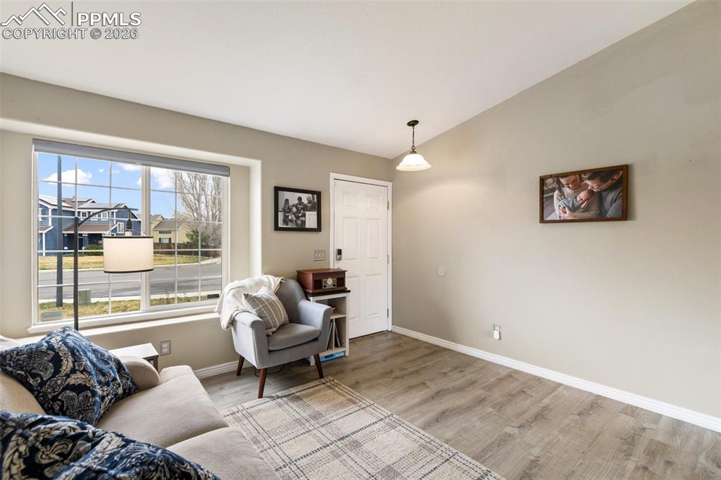 Image 4 of 49: Living Room