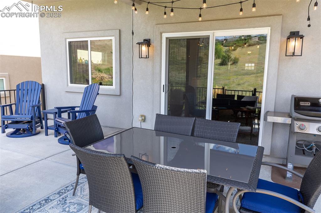 Image 22 of 50: Patio