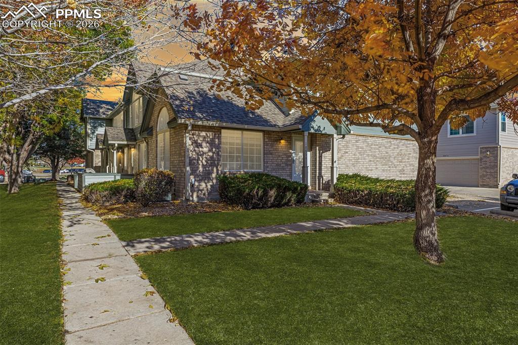 Image 25 of 32: Front of Structure