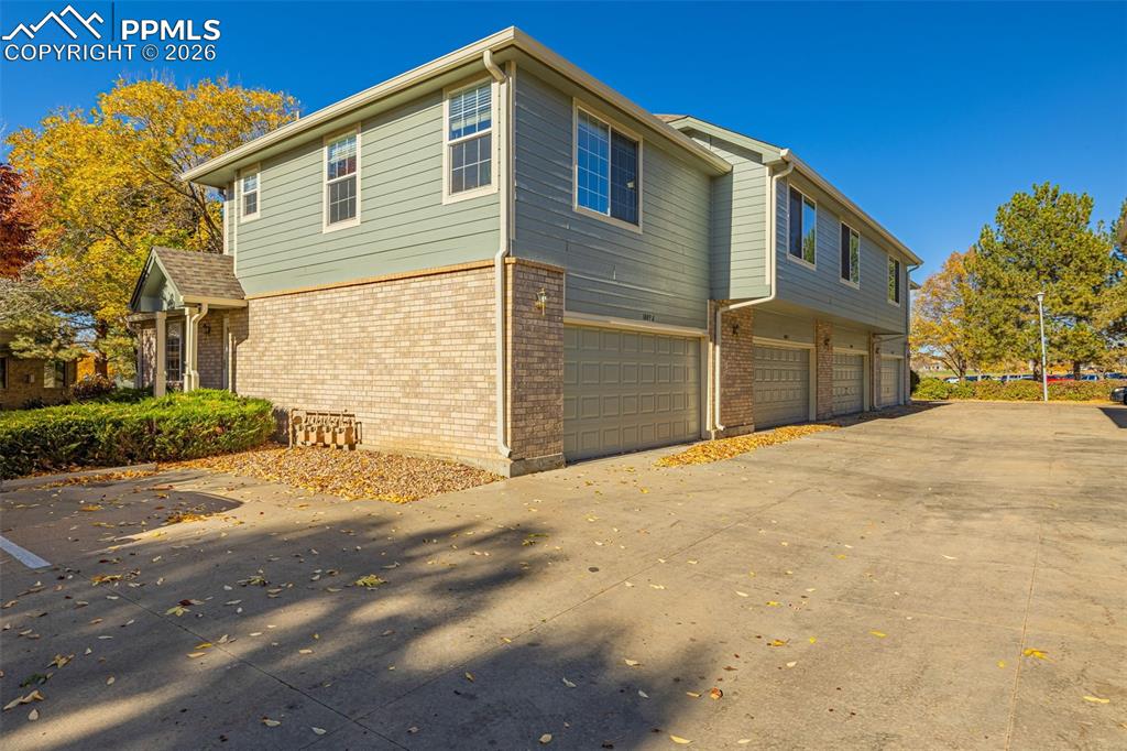 Image 29 of 32: Side of Structure