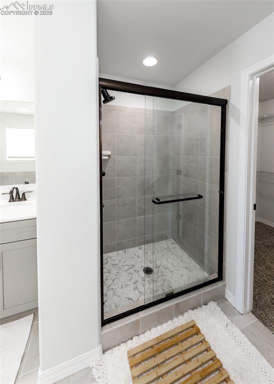 Image 35 of 50: Bathroom