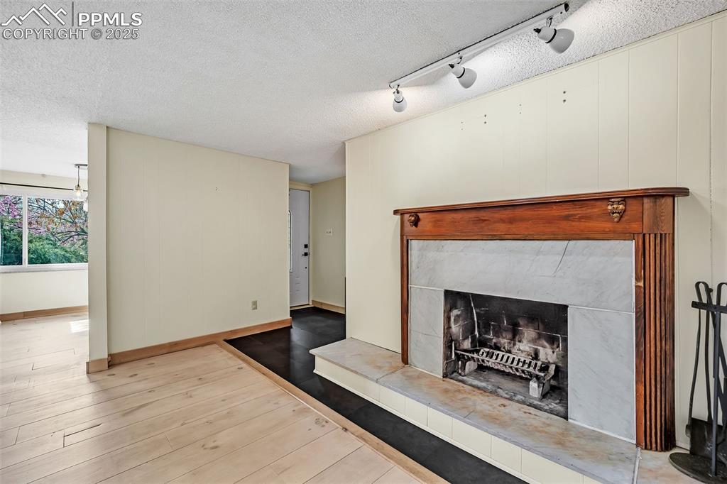 Image 12 of 47: Living Room