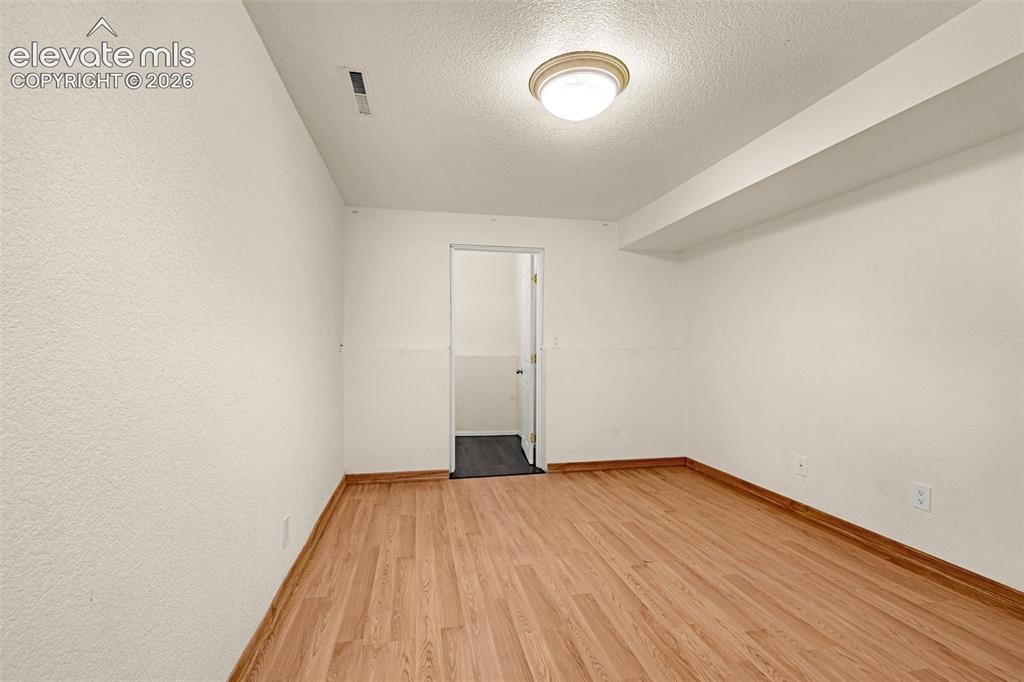 Image 41 of 48: non conforming Bedroom